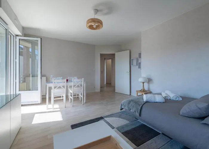 Le Filage - Balcon - Wifi לאבאל